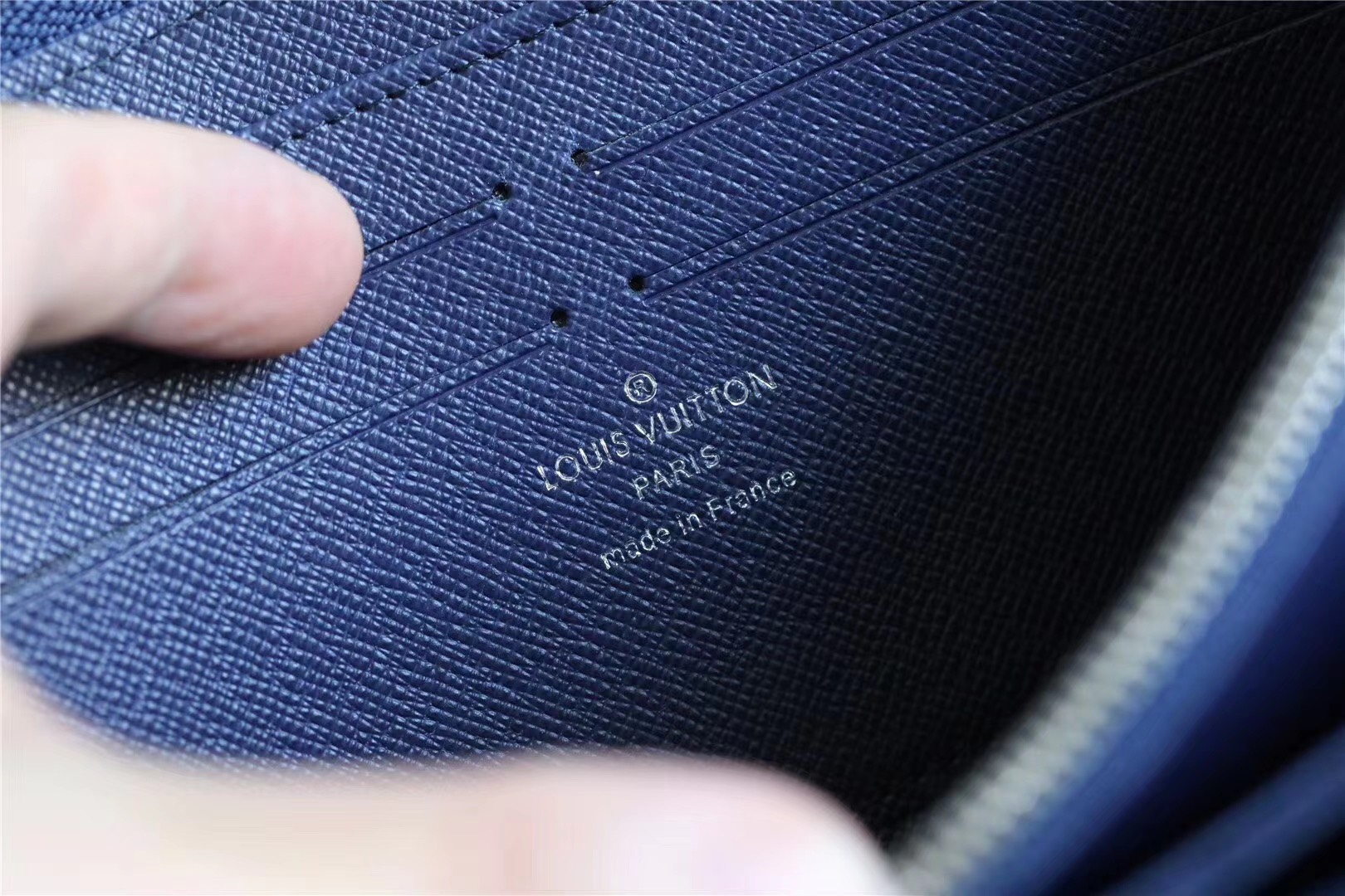 z2126966218398_71be092042bcdc9fa296c98baf340a61