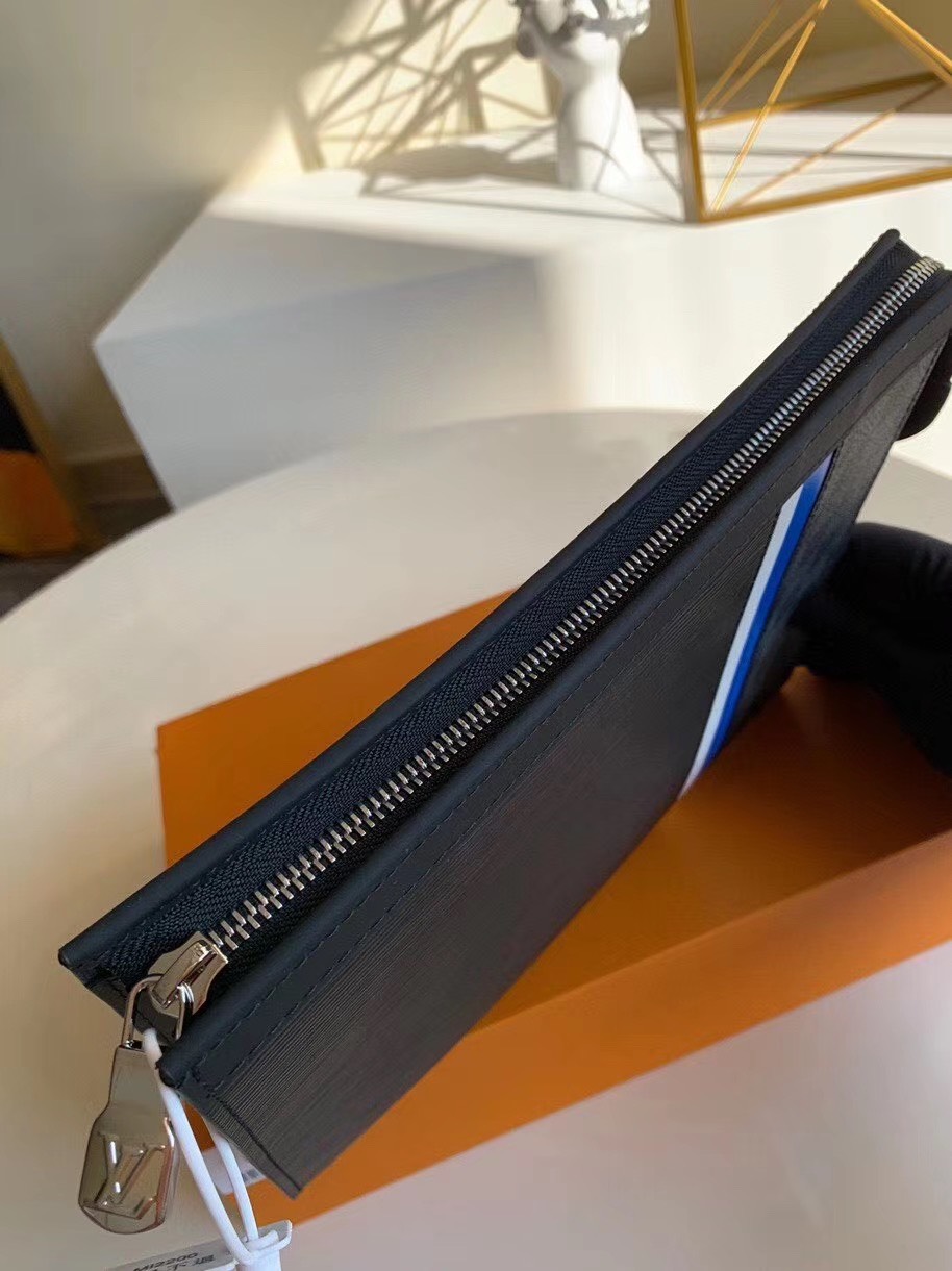 z2126966511122_b36ef6924c930482efa07748a0593014