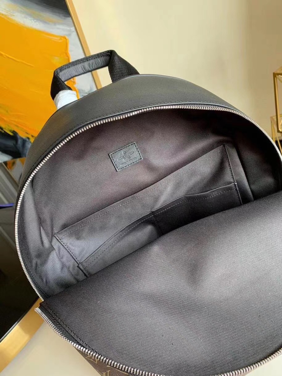 z2126966917406_4073be8c990c1002b43ef86393b4ab93