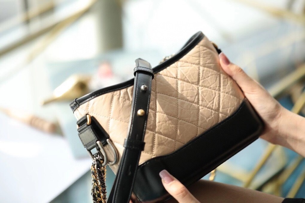 z2132854295956_8d11aed00545f831ed90e9207130898c