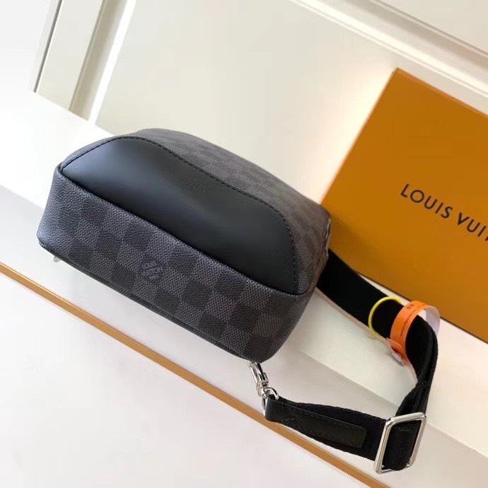 z2139999440568_bcd4893b3b30ed8604417657a0f9264f