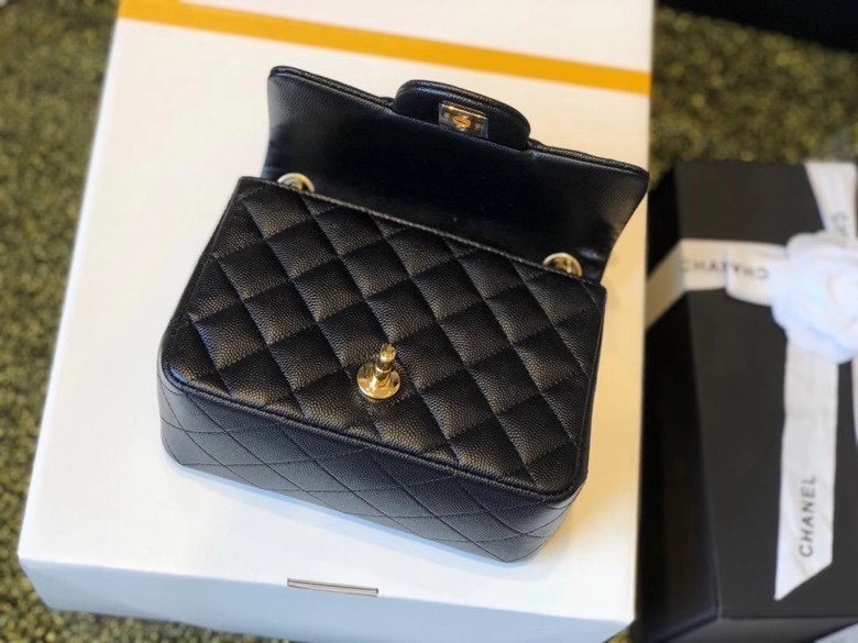 z2157907122574_fb9588312a05eeba21231c907d7e8c64