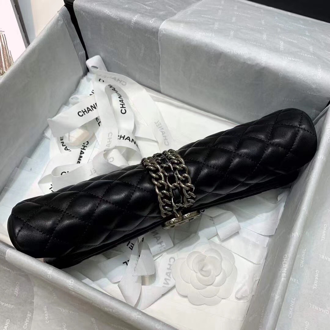 z2194703372674_190b27d67d1737350218f447de74f178