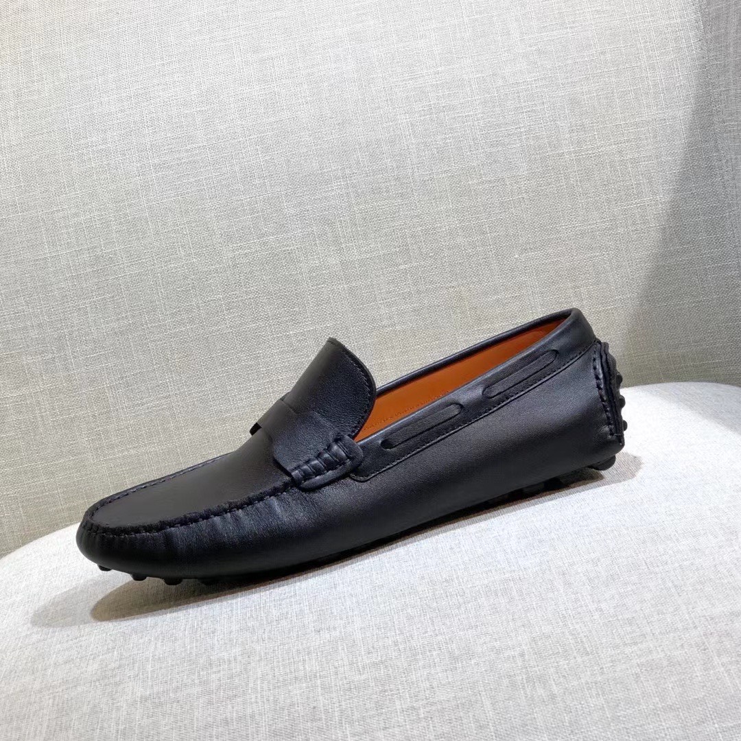 z2203103970935_49c38b1bc520e810d328518423c73cfe