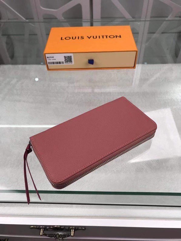 z2206668727826_62086b6f384654c887d12d1f896ba1a8