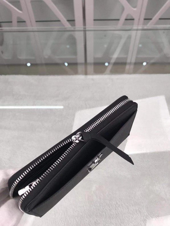 z2206668759317_2836c43c9c8b6841bde241cba6669865