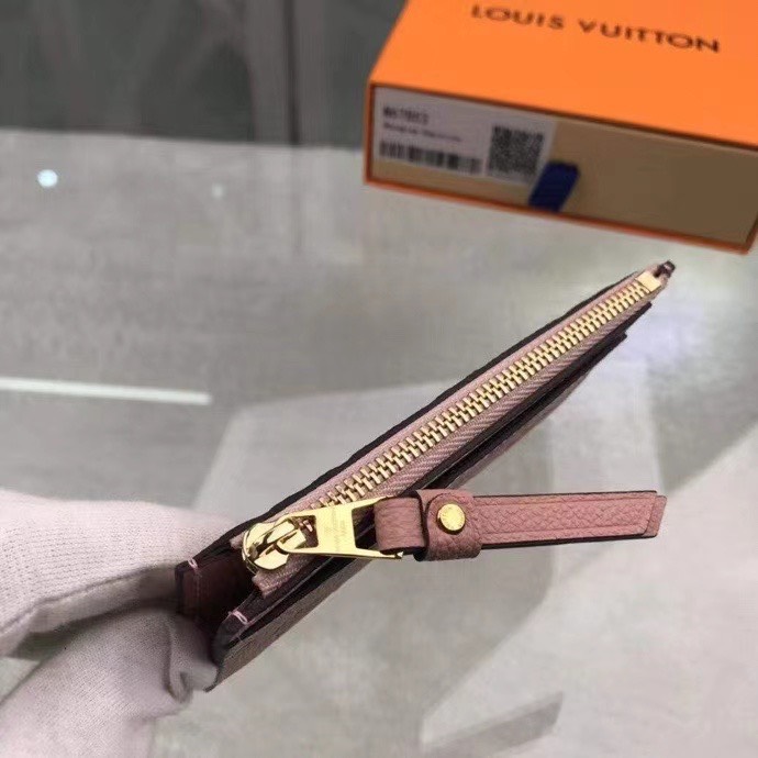 z2206668824725_127161a44a640d0d024d121dc4bcf444