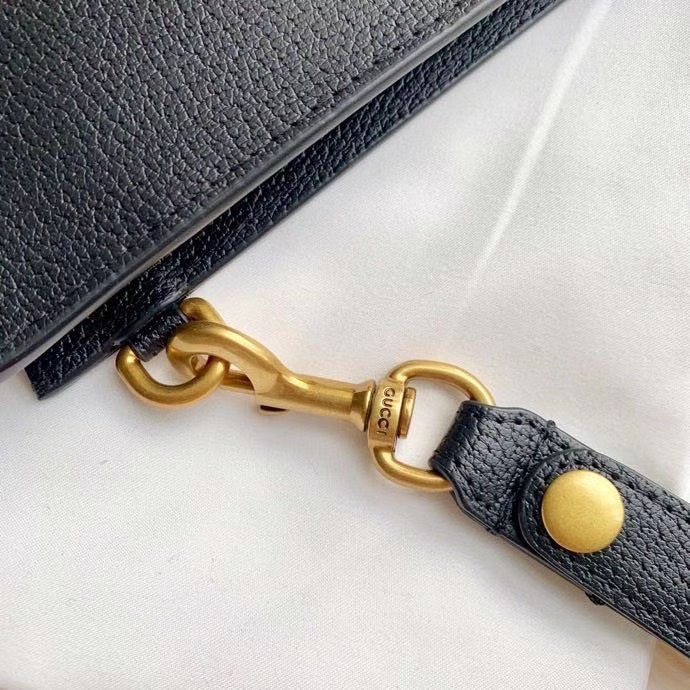 z2213463683545_7e31e52704a506d3ad25946c7d308382