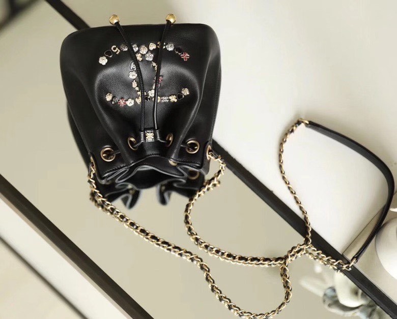 z2218072008249_317f0add7888bfb309a9dfc47c7d7c49