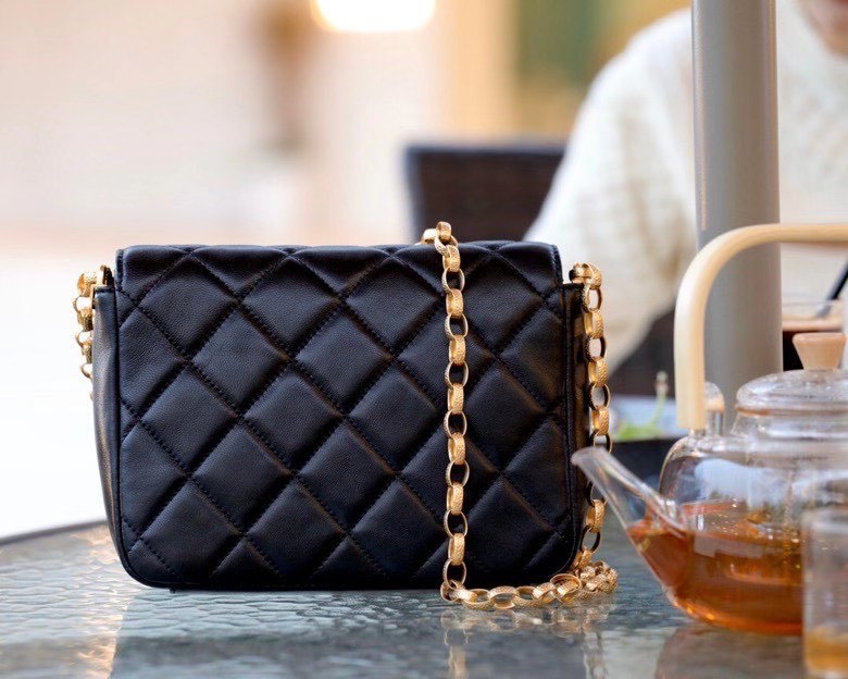 z2218073729561_4c8d94f9dcf24027debaab7e6b7d55a6