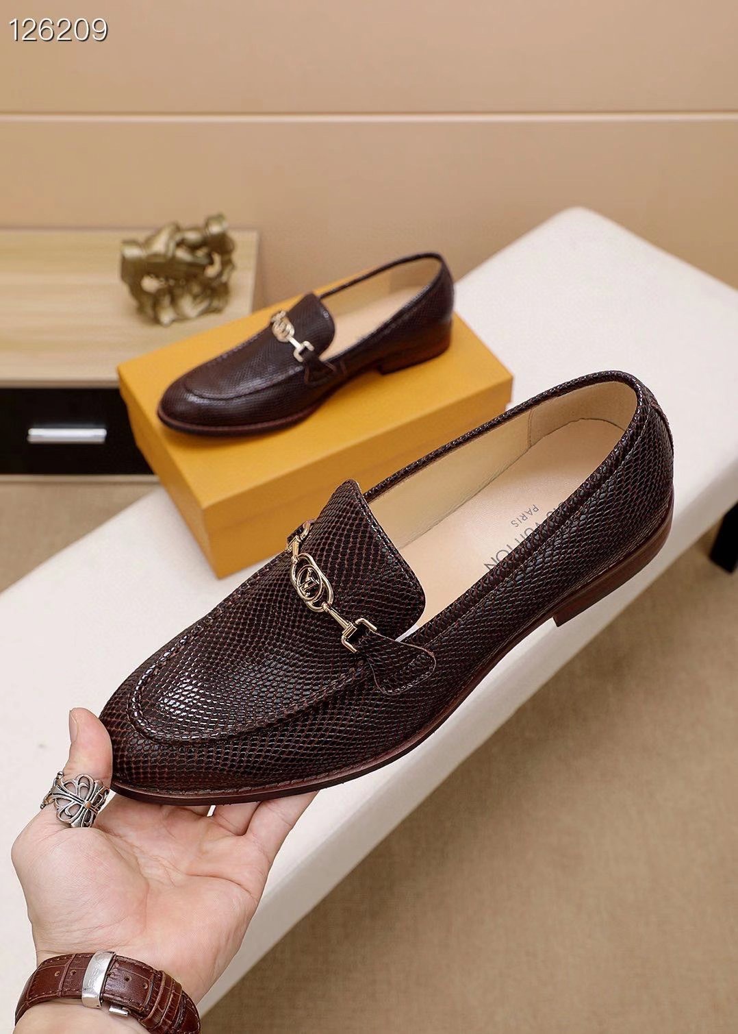 z2226518300502_6b05152c9edac2e6c57c5a9372af2978