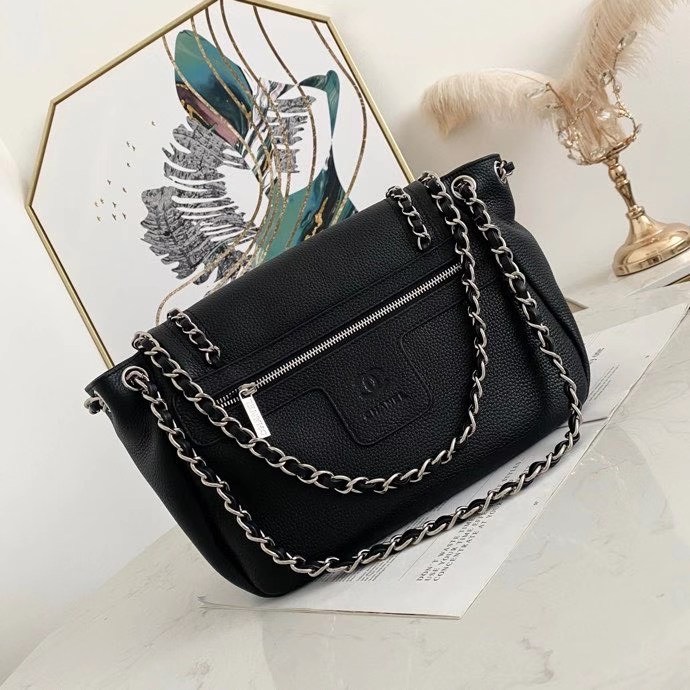 z2233702362756_56f36e79ac4dd97fb233e3d7c7c6e33b