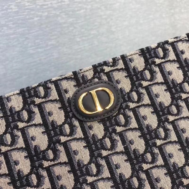 z2238061776726_5de7929ad7ab3ce91cccb98e780b2d89