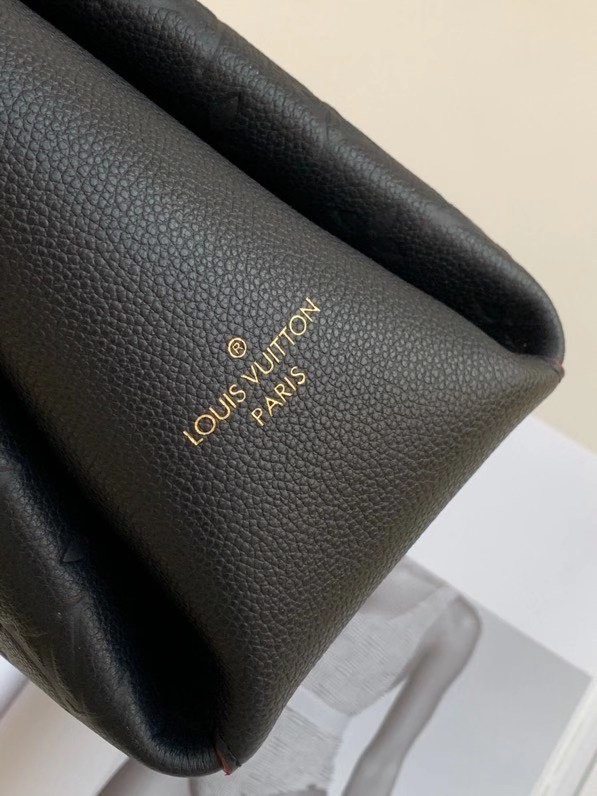 z2238057582256_351894a61ccde53a487879d5c05be3cf