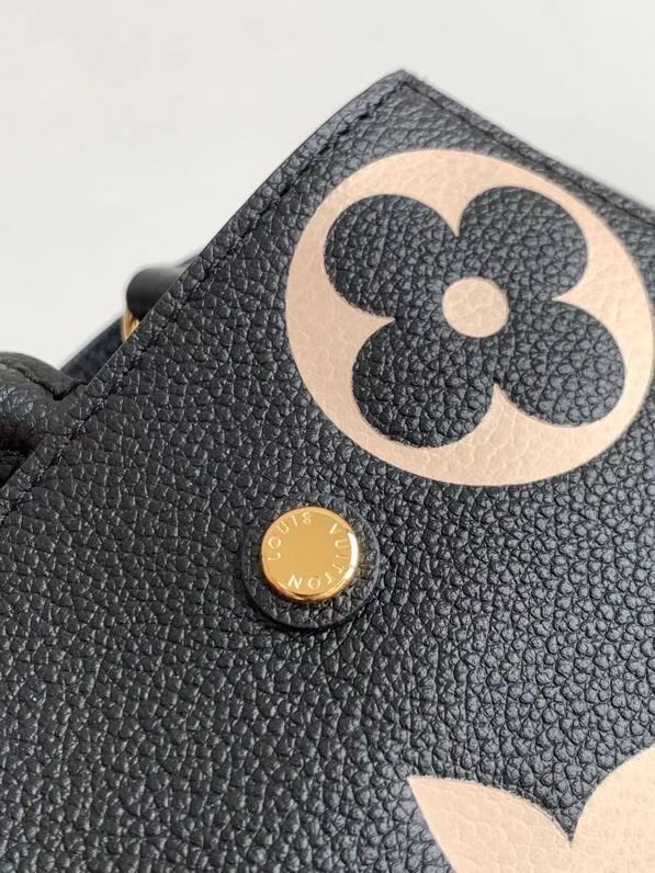 z2238055804014_8bbc4785ded95da76ea9ef9fb85c445e