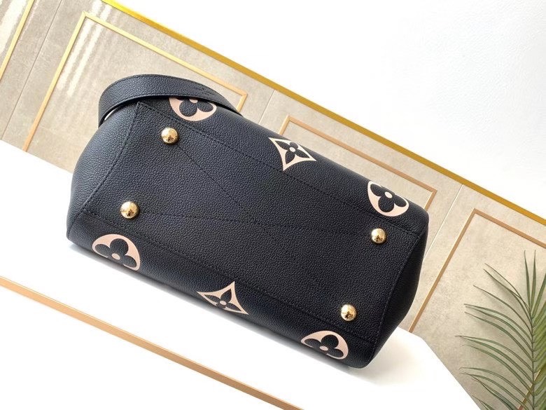 z2238055806356_0385bd71241495f4fc294b00d4a329b1