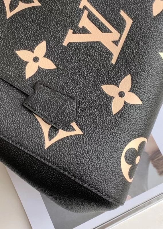 z2238055808451_cfe8107a88206fe71100cbcfcd1a3cd8