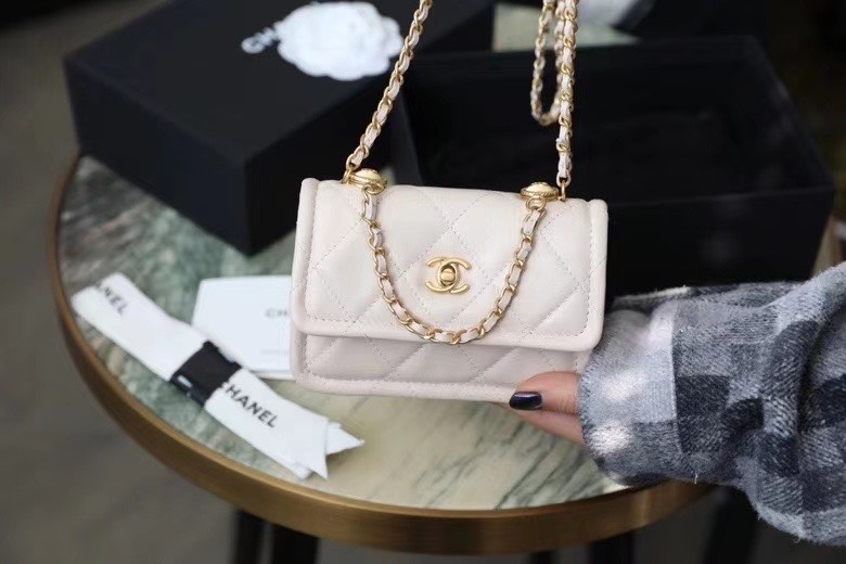 z2243283764512_8aeb3c81e964c1c8056adcef196512c1