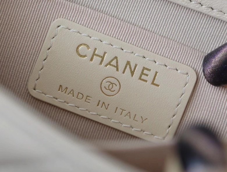 z2243283769486_607edb54e41a2f6b6961661019d31ef0