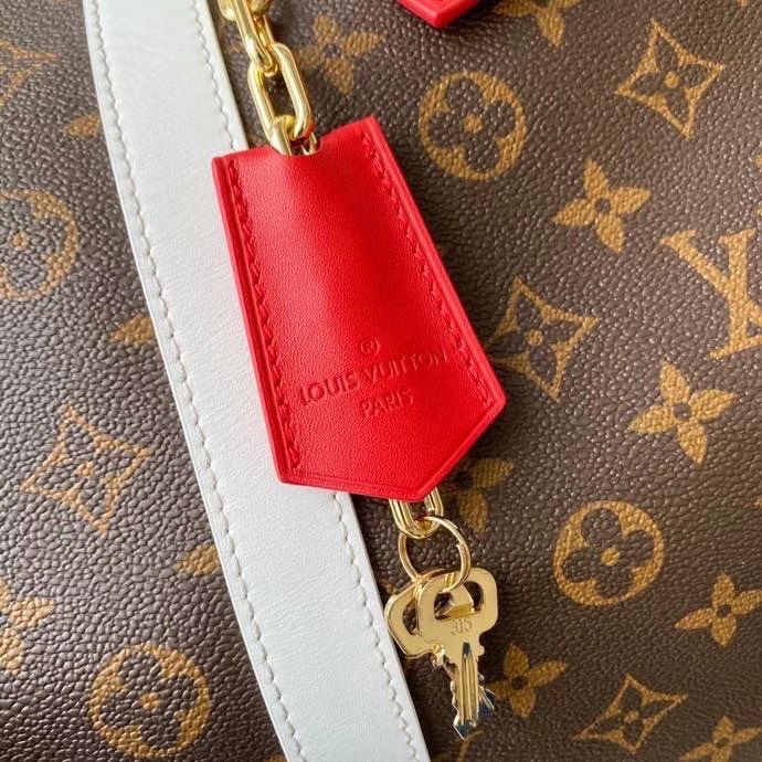 z2246898811430_f3e45f173270581fdae9190c0b10fd23