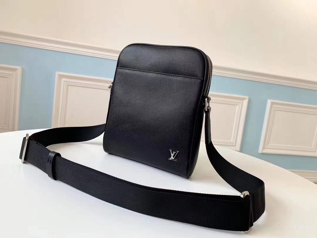 Túi xách nam Louis Vuitton Siêu Cấp RLCLV0758