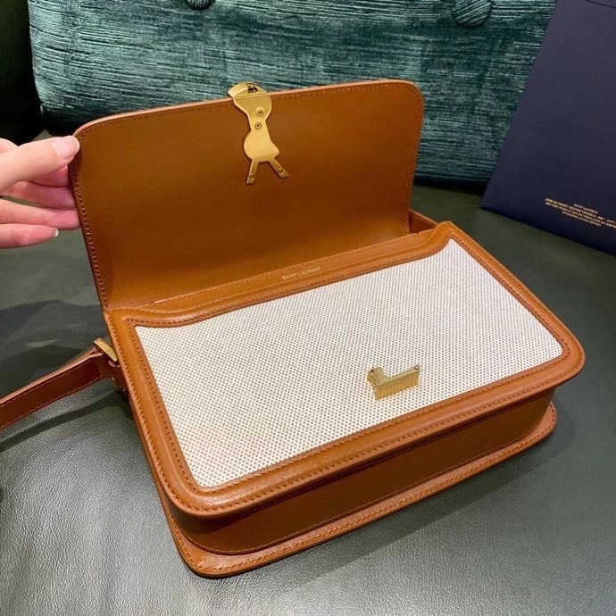 z2251688794193_bce6daf466b712edb1e88c20b3dc1ed0