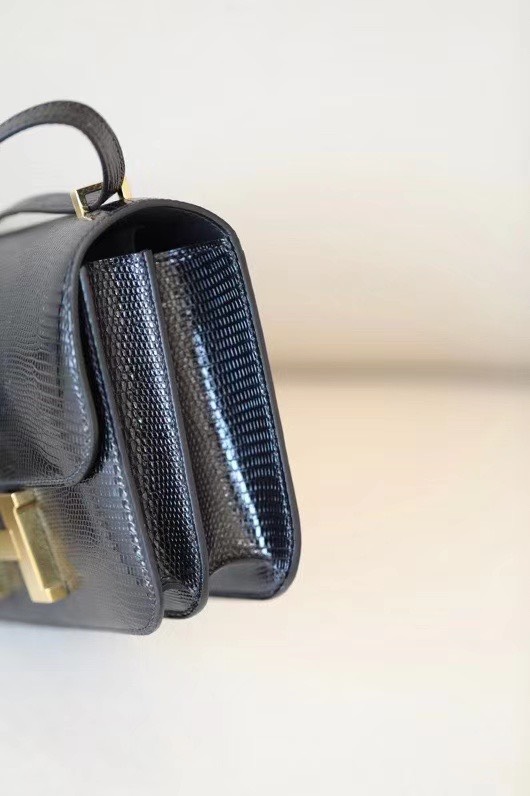 z2255216877260_f121be4ba922edcbba2644b59b2e0a52