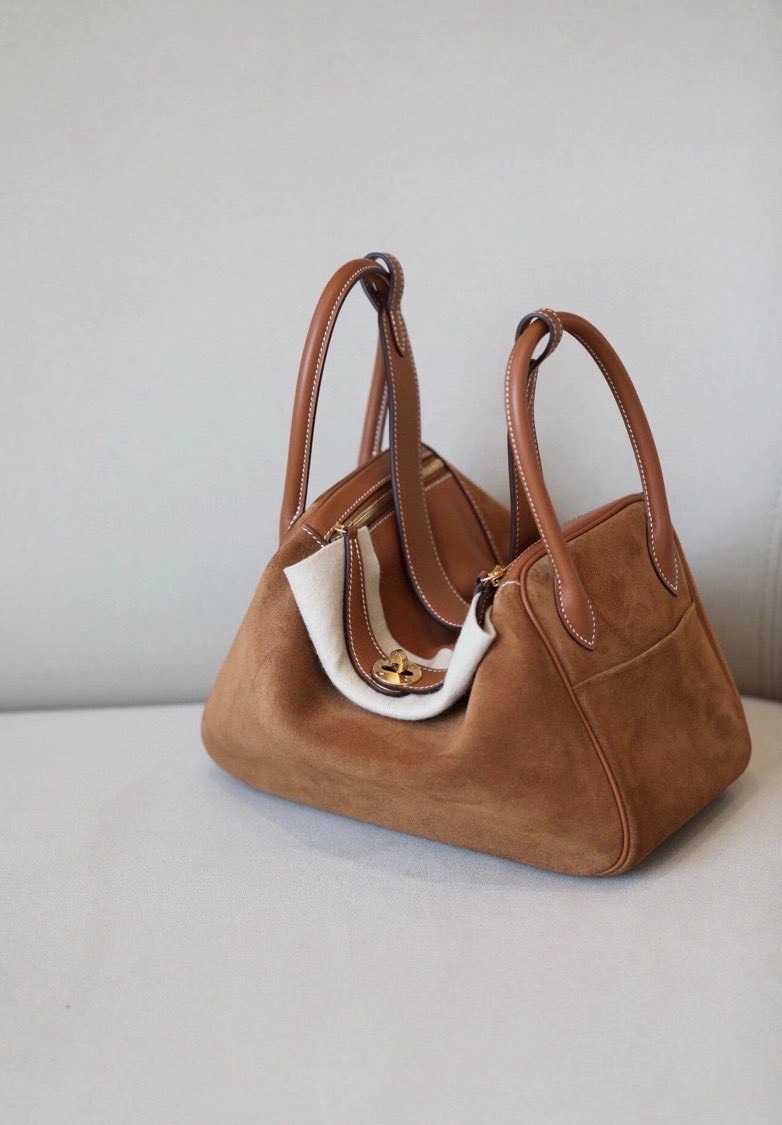 z2258289736671_77e3fbe71d4791db159142336ab6883c