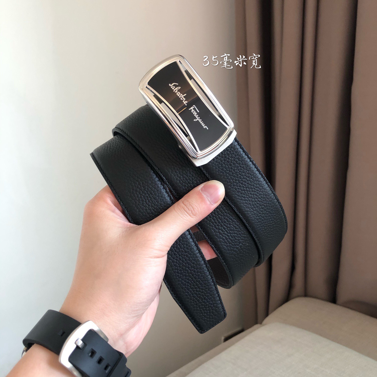 z2263134588717_1ff4dcf36303932fab9890e71b5ec364