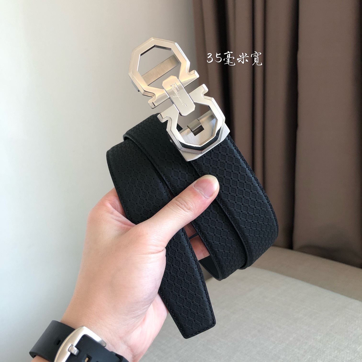 z2263135461061_08e7da68049555143611512c4330d148