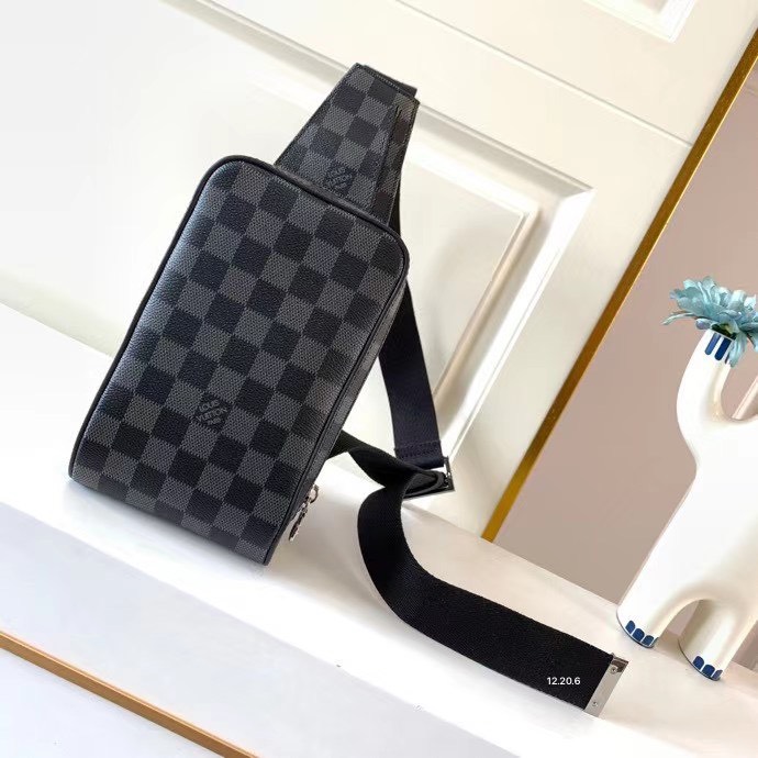 Túi xách nam Louis Vuitton Siêu Cấp RLCLV0781