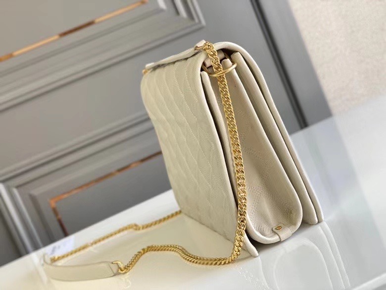 z2274657204898_4d3ddbb76089805311f5fe720282bebc