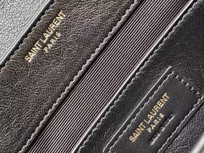 z2274657306902_4640ac69b2f426d55d25976de8bc2afa