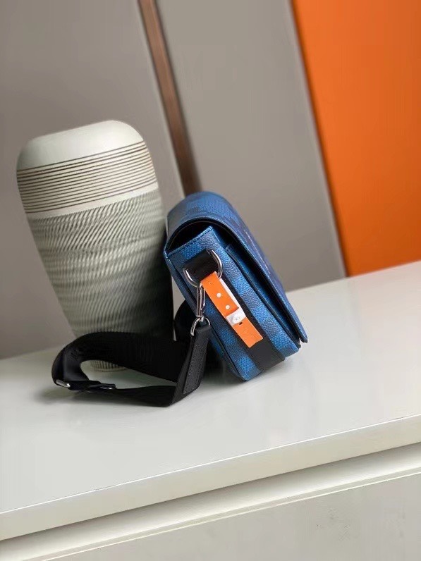 z2279950171380_c5cb842f6c7c31281679ead3e7371927