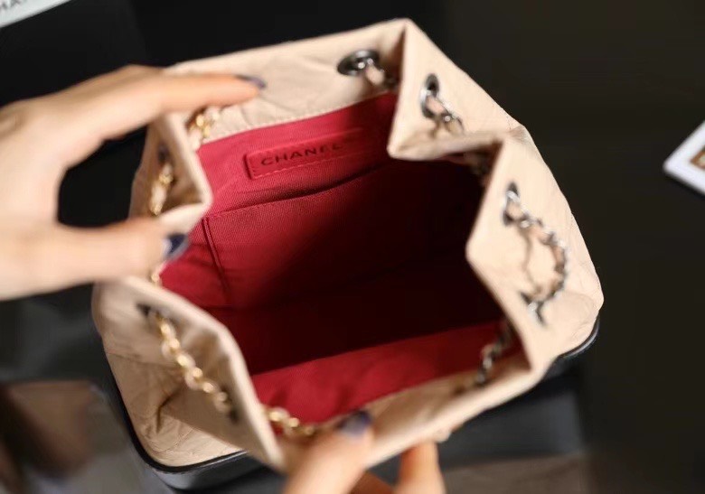 z2284486372366_bfcb359b1edff27e36edf91a622a4f7c