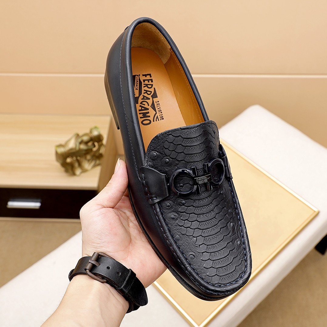 z2280419069484_5b863170b4fee03c8f9b2957ac2bf564