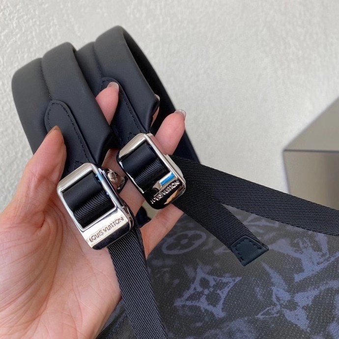 z2290002585168_45fc61e1125a640c9cb000ac021174ec