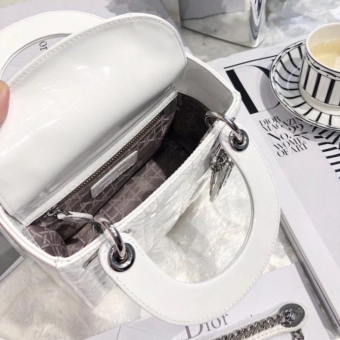 z2299520756854_c071c2755bcf1d5e44c553a73e8ac2b0