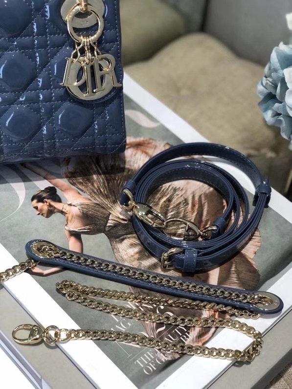 z2299522131364_b3deedc18379f341bd8da6568d4c2708