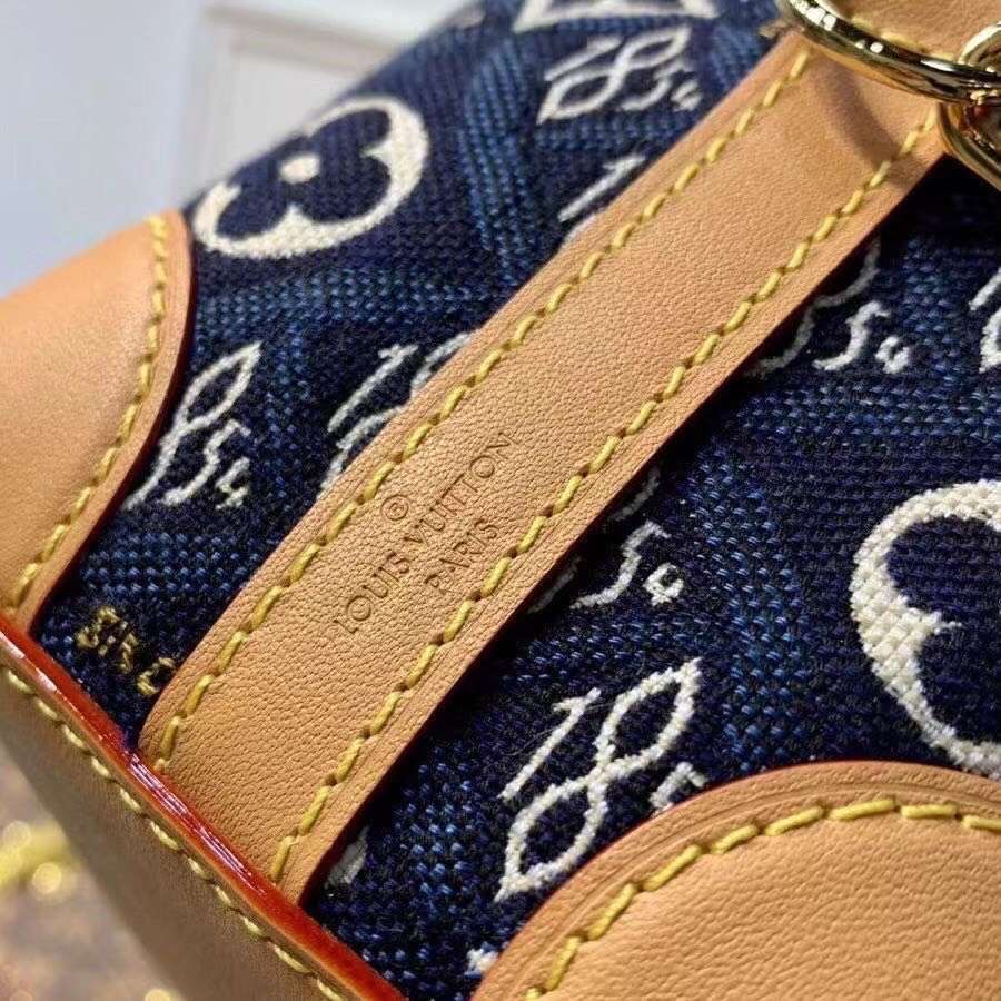 z2356351785188_90f6a50c6c04551e743f7e84cd200a40