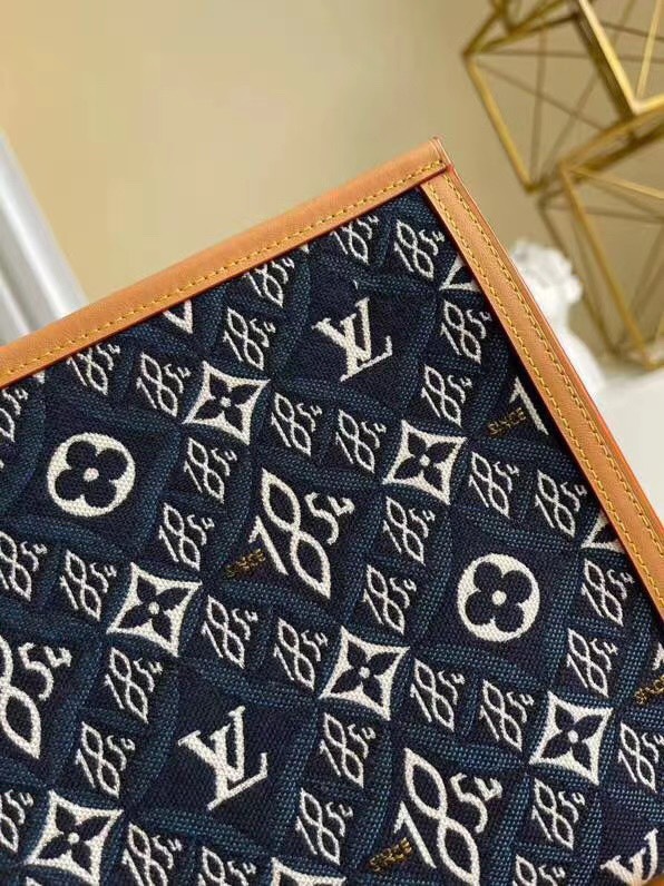 z2356352041662_d8f405ac1fa51b427f83514f5329c5f9