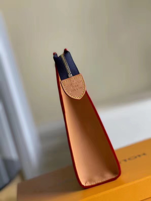 z2356352050030_da8d23da4a57b2a80a6e2315870e5d20