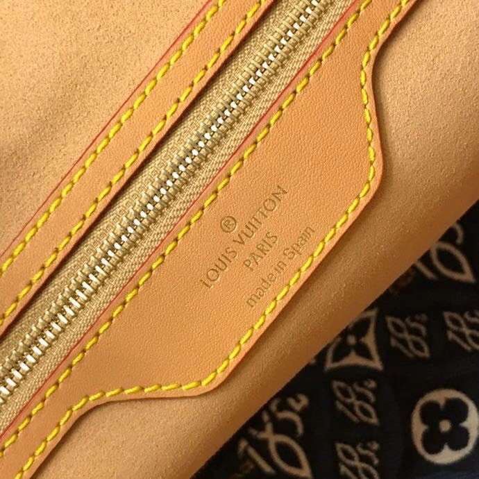 z2356349019128_b5169de56ec4391d02c07cf492052112