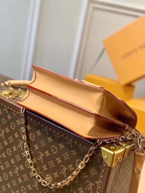 z2356351029677_cdaac5c82c8ff4f79227af6e5d09210c