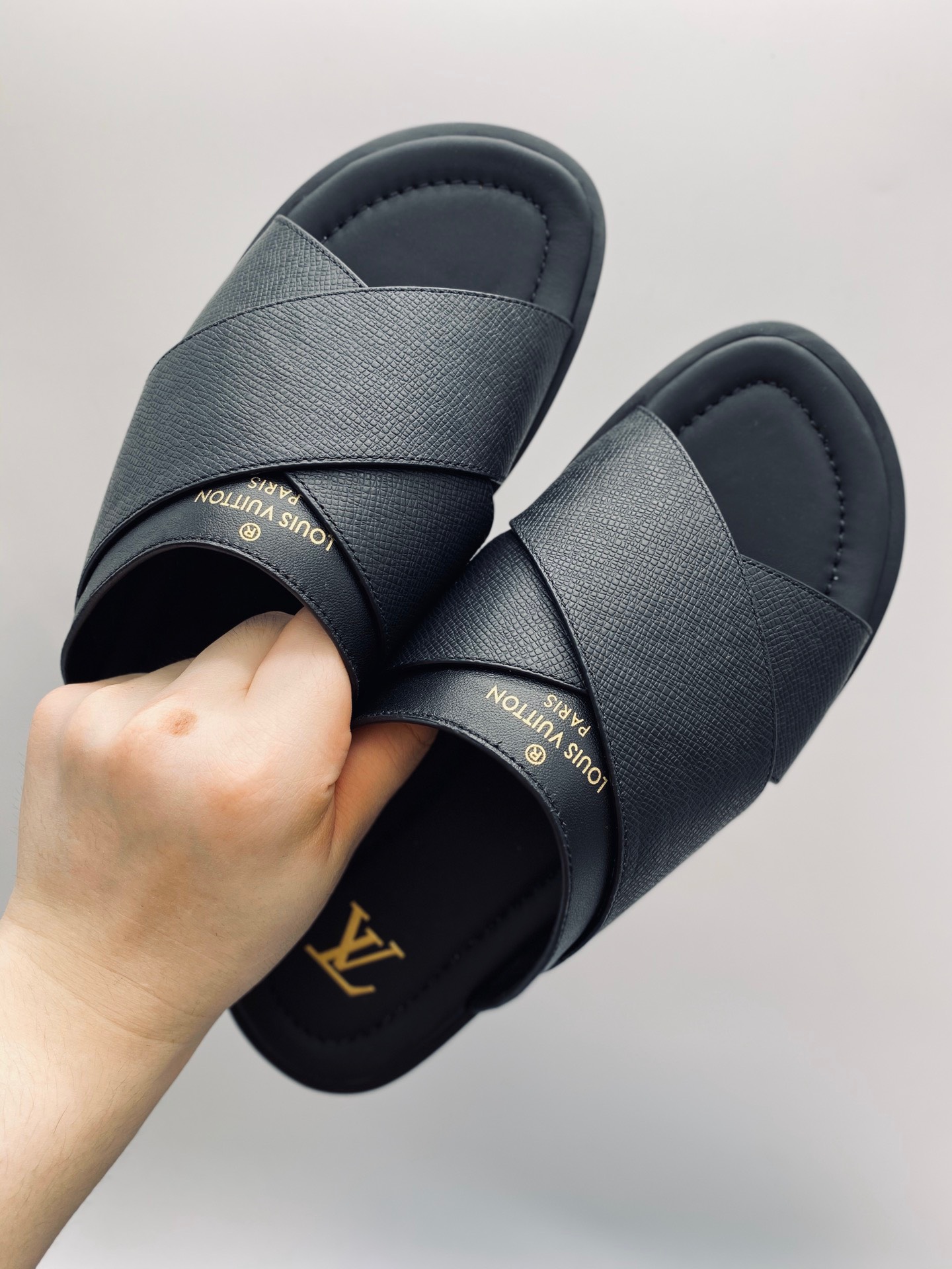 z2364057519377_028612071da310f3fe2cc26348402099