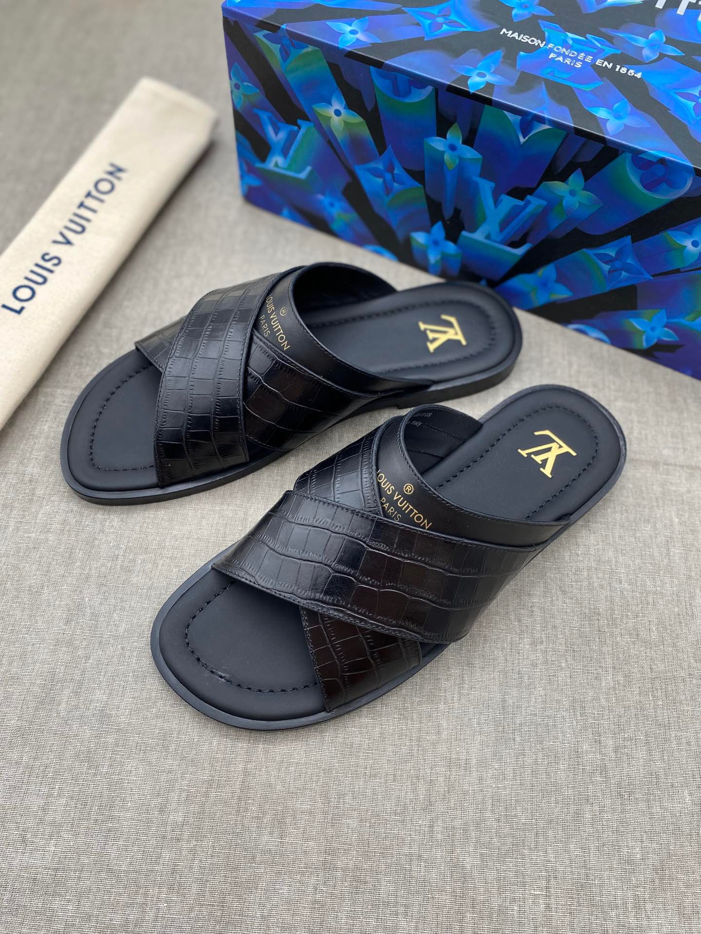 z2364057195220_7ba23ddb17eb1723d5811d25484eb025