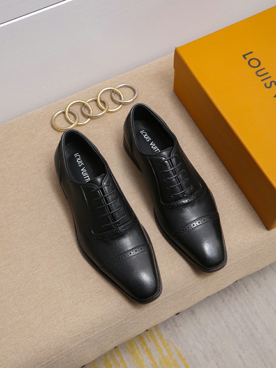 Giày nam Louis Vuitton Siêu Cấp RLCLV0884