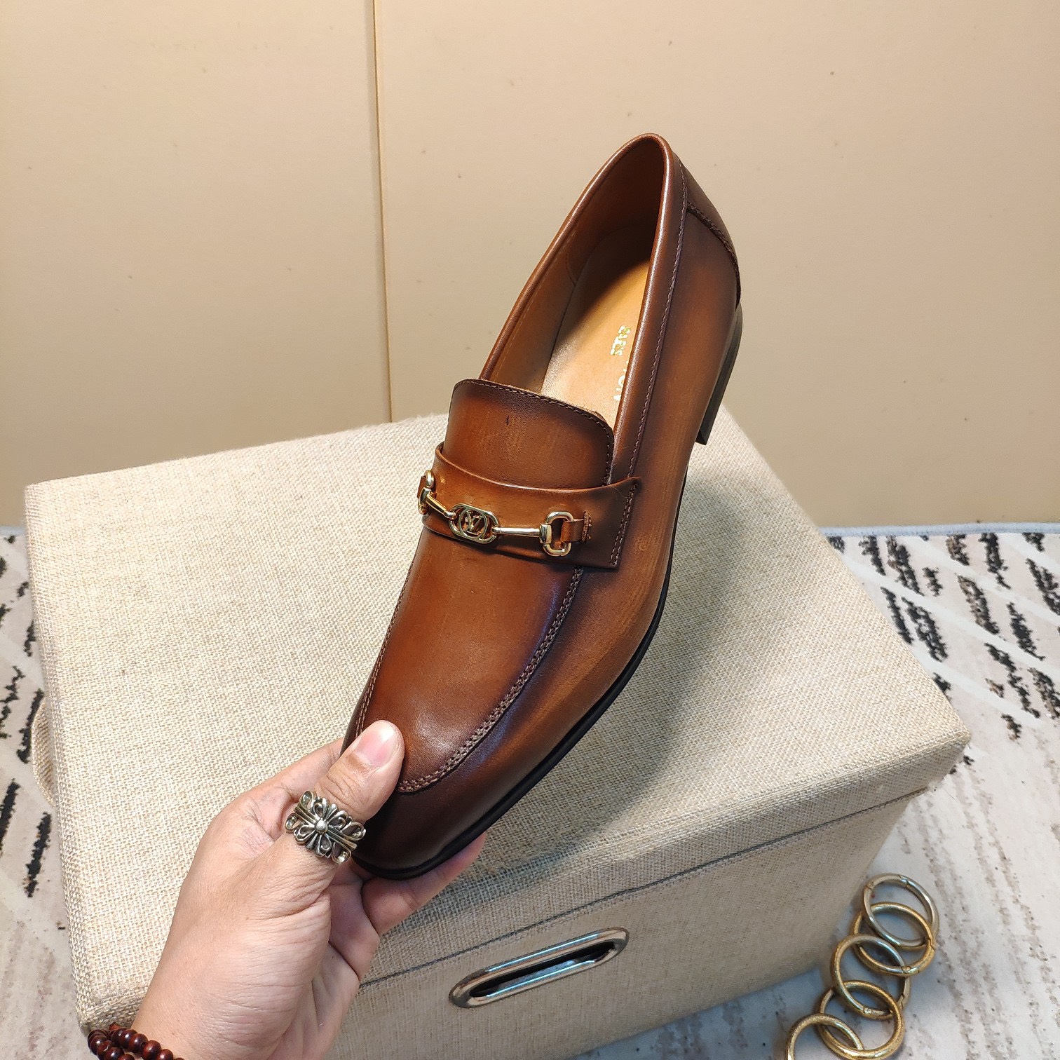 z2369202412737_f0ae512d99bc2ff74ef6192edfe567d3