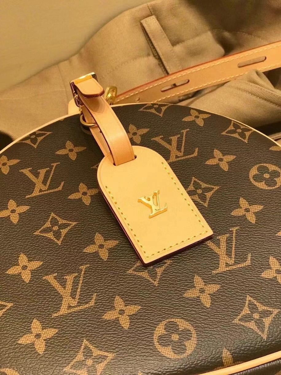 z2373215901977_c065e82cf0c940c62aa11f3d0a86305c