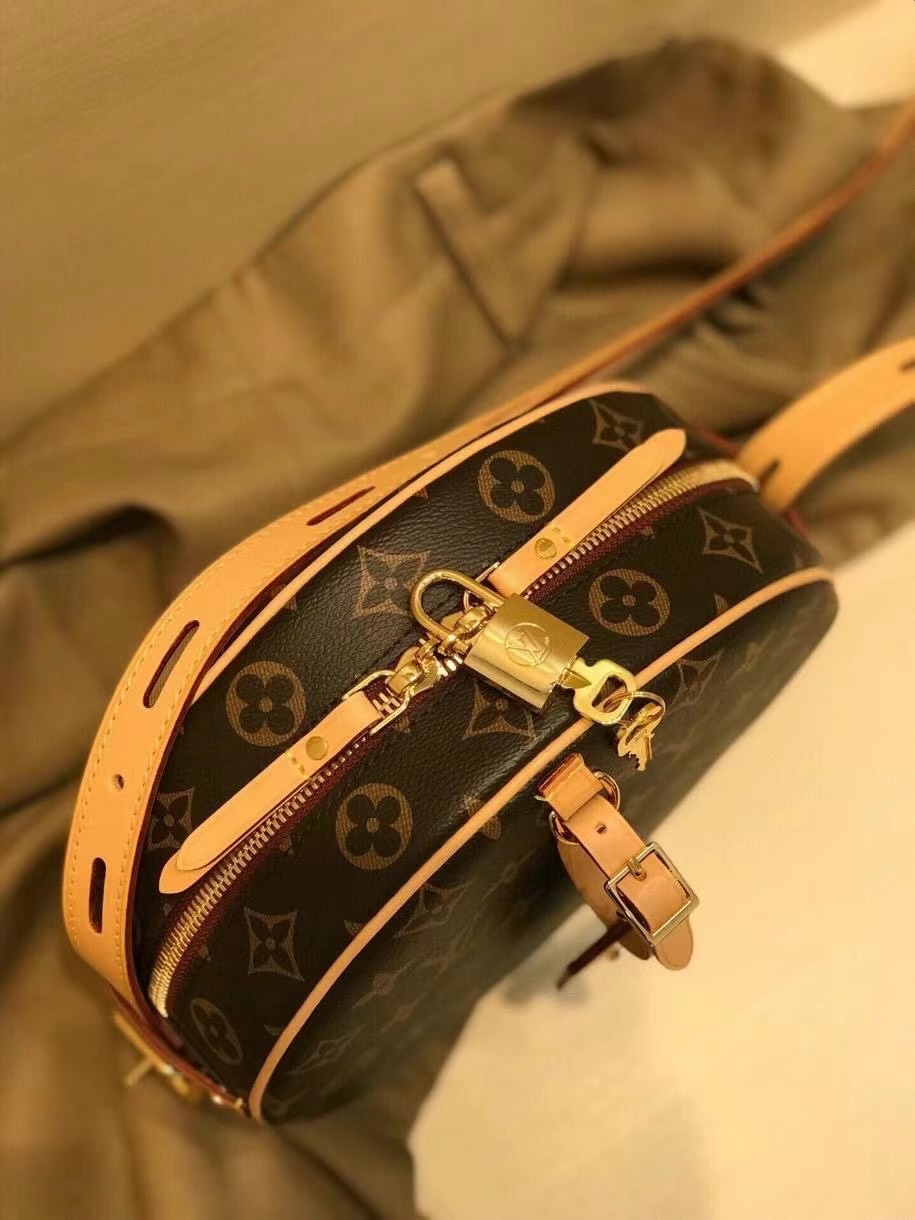 z2373215926903_fc6330b6df1ad21e63eb445bc990a7d9